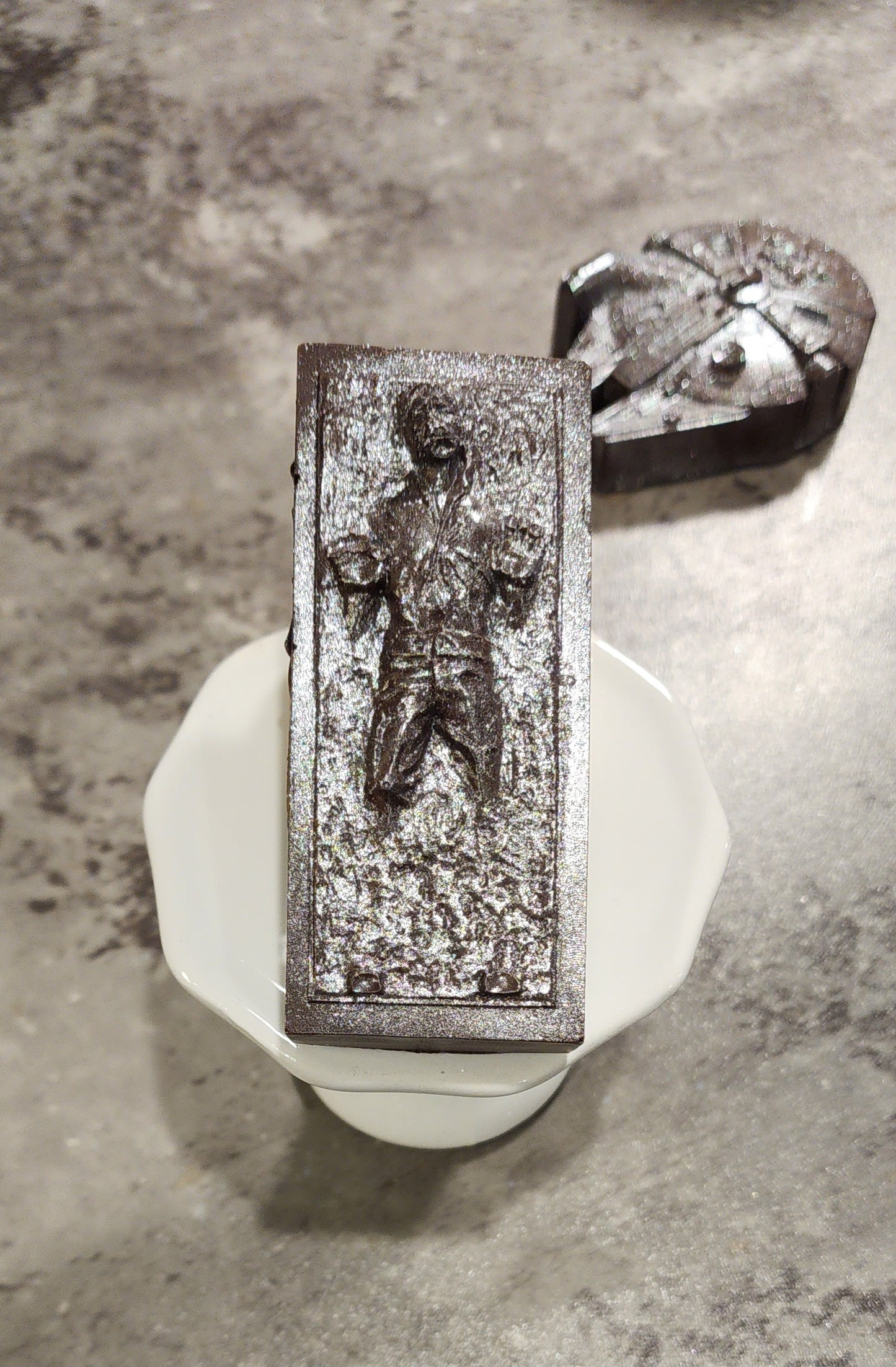 Han Solo in Carbonite bomb