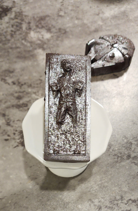 Han Solo in Carbonite bomb