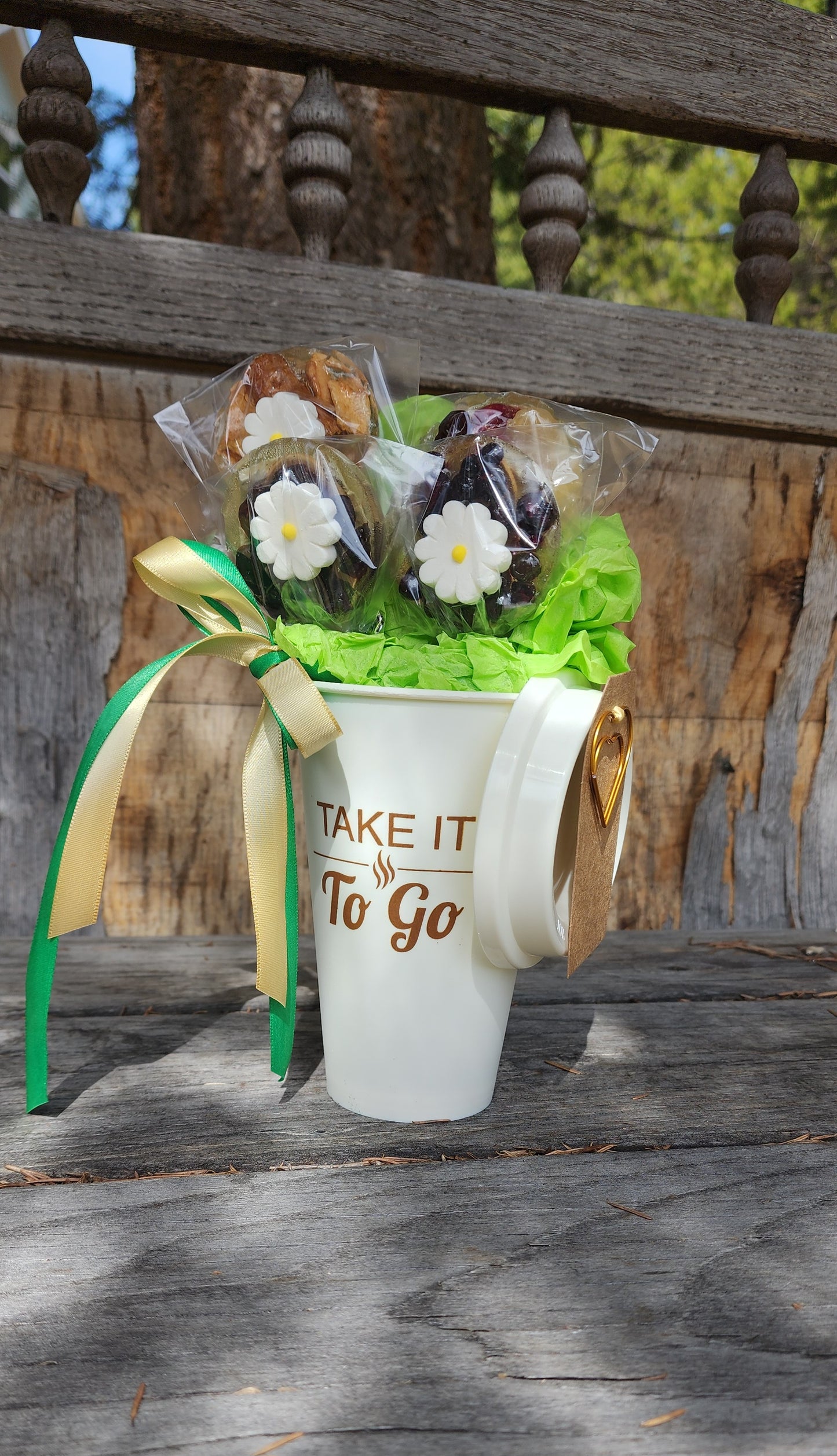 Tea-Pop Bouquet